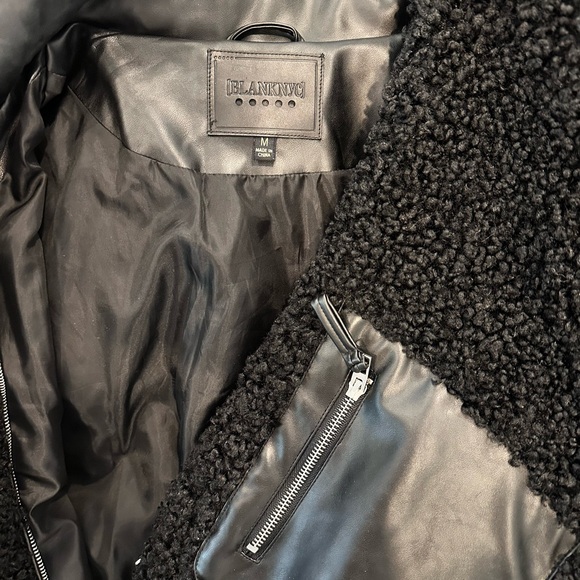 Bomber jacket - Picture 3 of 3